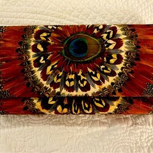 Exquisite peacock and feathers fold over purse